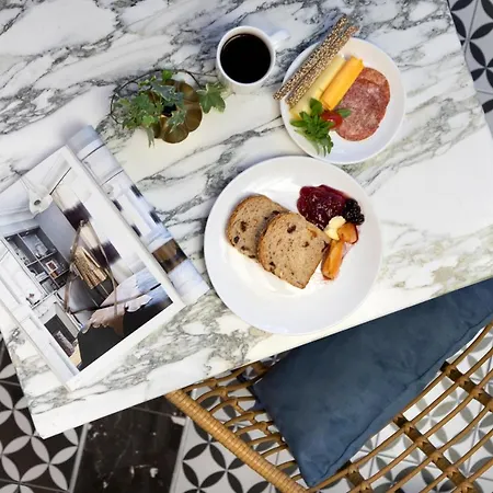 Apartahotel The Pinnacle Atenas